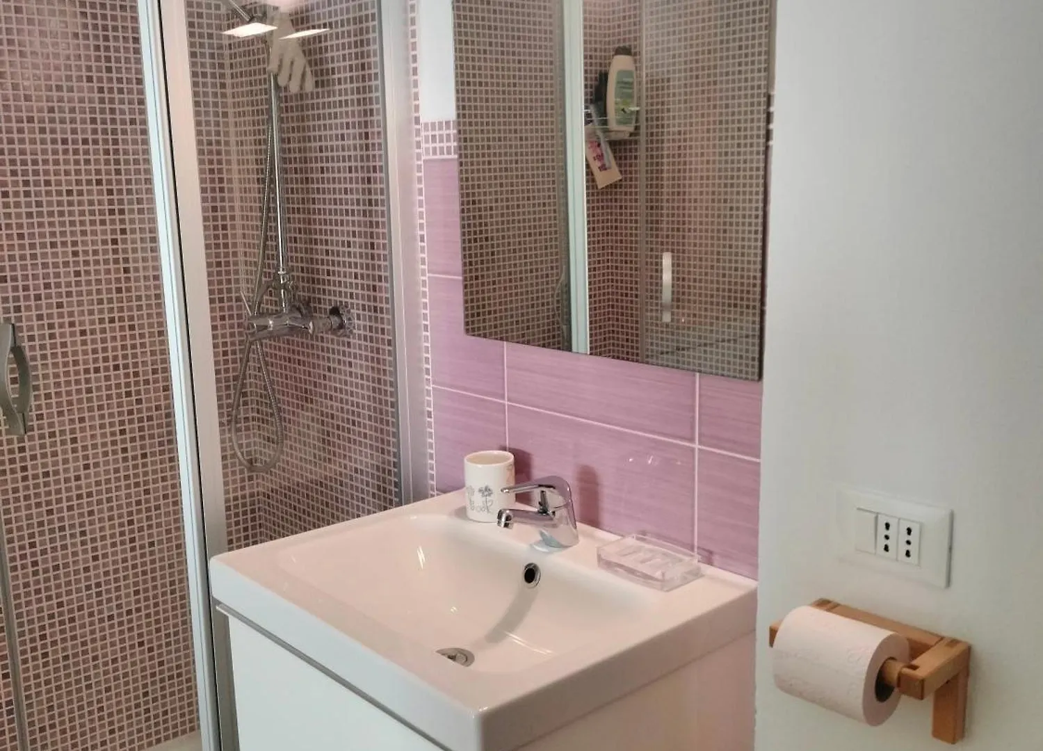 Δωμάτια σε οικογενειακή κατοικία Casa Di Eva Διαμέρισμα Faenza